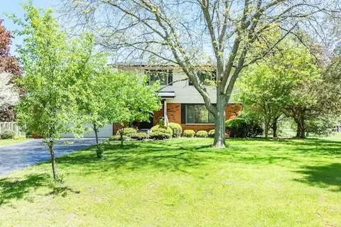 2382 Weber Dr, Dexter, MI 48130 photo 4