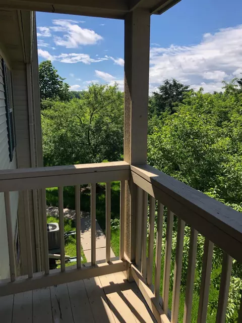 167 Commons Cir, Saline, MI 48176 photo 32