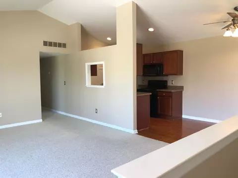 167 Commons Cir, Saline, MI 48176 photo 5