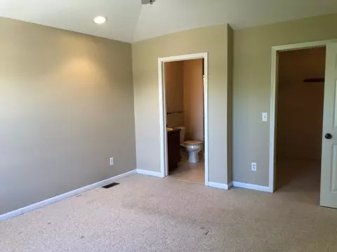 167 Commons Cir, Saline, MI 48176 photo 19