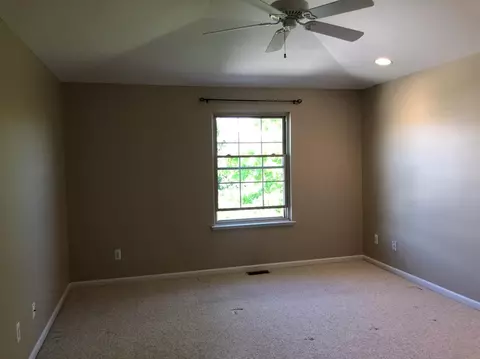 167 Commons Cir, Saline, MI 48176 photo 20