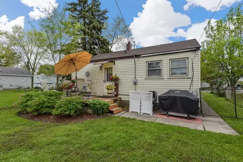 6211 Hyde Park St, Romulus, MI 48174 photo 13