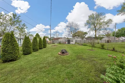 6211 Hyde Park St, Romulus, MI 48174 photo 17