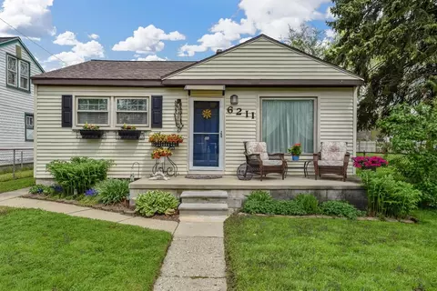 6211 Hyde Park St, Romulus, MI 48174 photo 1