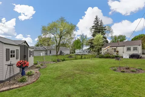 6211 Hyde Park St, Romulus, MI 48174 photo 18