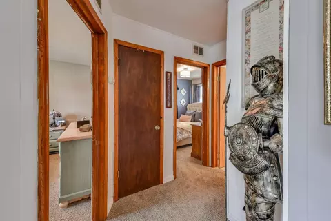6211 Hyde Park St, Romulus, MI 48174 photo 9