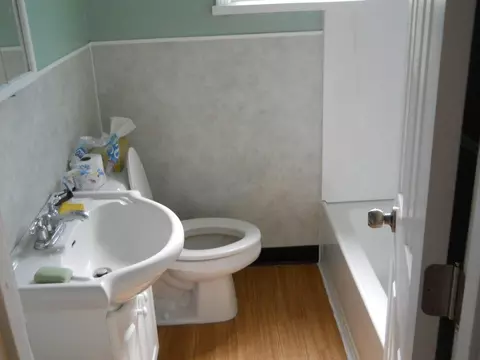 701 Cass Ave, Jackson, MI 49203 photo 9