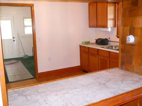 701 Cass Ave, Jackson, MI 49203 photo 6