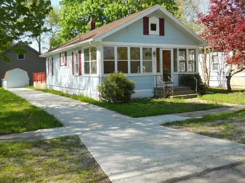 701 Cass Ave, Jackson, MI 49203 photo 1