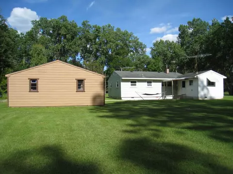 10120 Bunton Rd, Willis, MI 48191 photo 2
