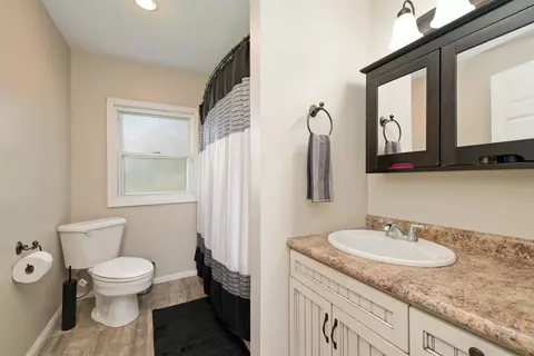 6327 E Dunbar Rd, Monroe, MI 48161 photo 13