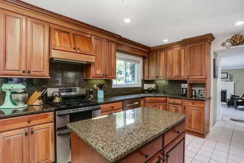 347 Willis, Saline, MI 48176 photo 11