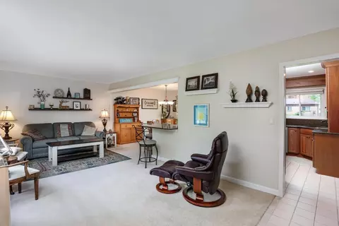 347 Willis, Saline, MI 48176 photo 4