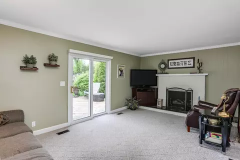 347 Willis, Saline, MI 48176 photo 14