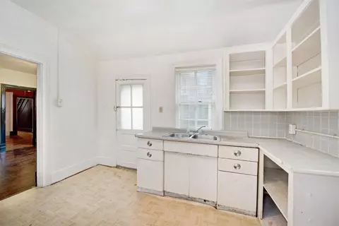 120 E Summit St, Ann Arbor, MI 48104 photo 10
