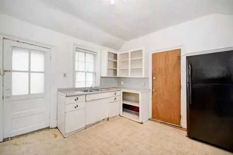 120 E Summit St, Ann Arbor, MI 48104 photo 11