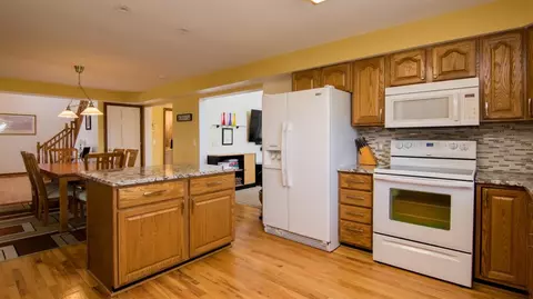 275 E Bemis Rd, Saline, MI 48176 photo 16