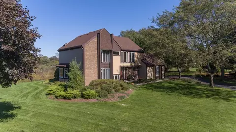 4082 Ramsgate Ct, Ann Arbor, MI 48103 photo 3