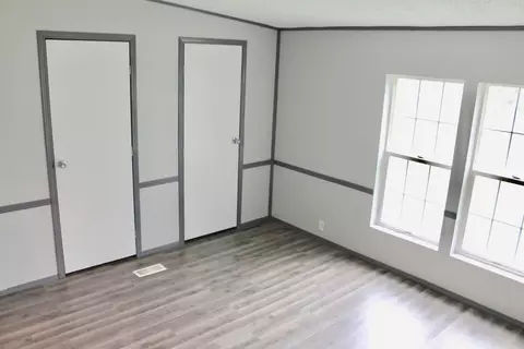 112 Carlysle Dr, Brooklyn, MI 49230 photo 22