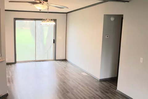 112 Carlysle Dr, Brooklyn, MI 49230 photo 10