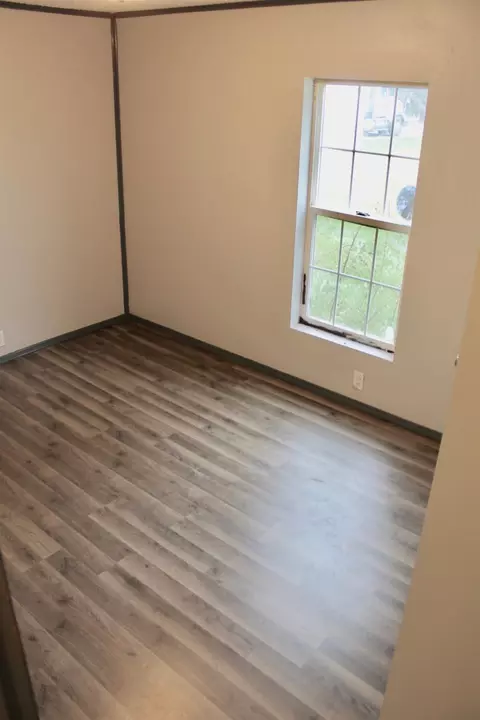 112 Carlysle Dr, Brooklyn, MI 49230 photo 17