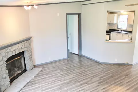 112 Carlysle Dr, Brooklyn, MI 49230 photo 5