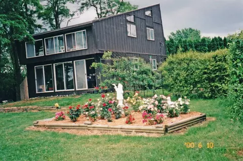 8465 Mott, Jackson, MI 49201 photo 3