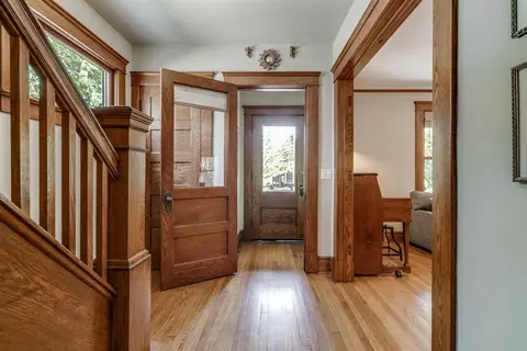 252 Crest Ave, Ann Arbor, MI 48103 photo 4