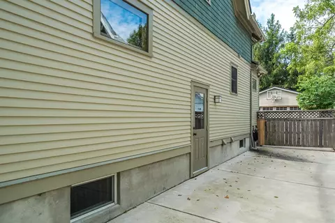 252 Crest Ave, Ann Arbor, MI 48103 photo 44