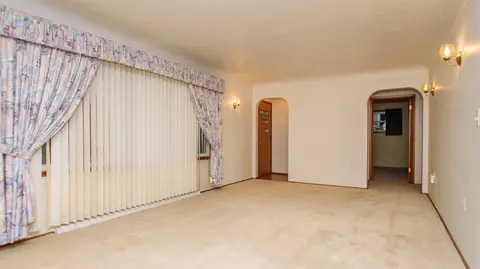 9045 Augusta St, Willis, MI 48191 photo 4