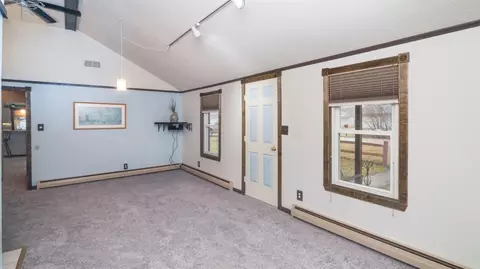 21176 Harriet St, Romulus, MI 48174 photo 10