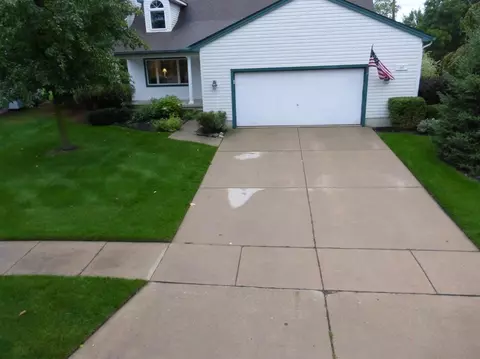 647 Berkshire Dr, Saline, MI 48176 photo 67