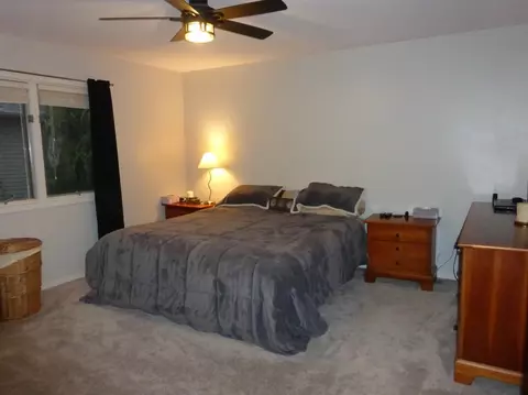 647 Berkshire Dr, Saline, MI 48176 photo 20
