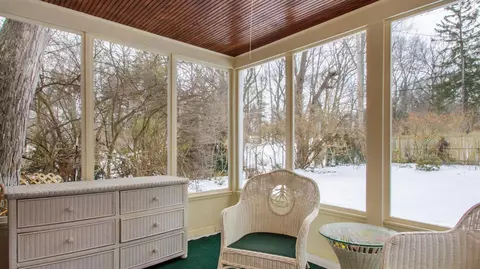 2204 Devonshire Rd, Ann Arbor, MI 48104 photo 11