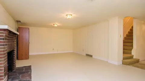 2204 Devonshire Rd, Ann Arbor, MI 48104 photo 48