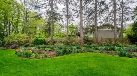 2204 Devonshire Rd, Ann Arbor, MI 48104 photo 64