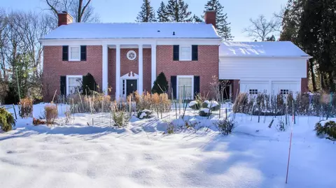 2204 Devonshire Rd, Ann Arbor, MI 48104 photo 3