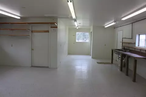 9325 Clinton Rd, Jackson, MI 49201 photo 22
