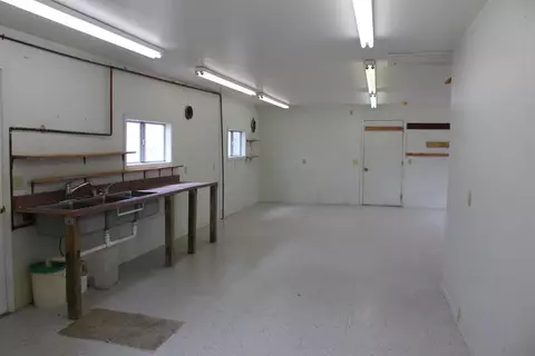 9325 Clinton Rd, Jackson, MI 49201 photo 21