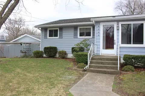 9325 Clinton Rd, Jackson, MI 49201 photo 3