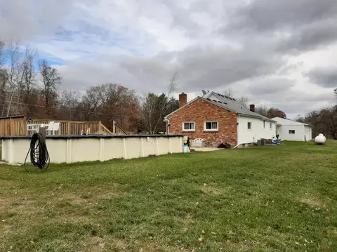 18950 Doyle Rd, Gregory, MI 48137 photo 10