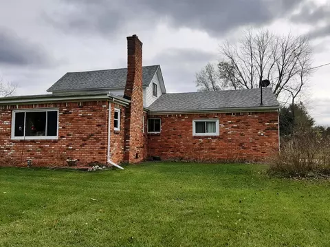 18950 Doyle Rd, Gregory, MI 48137 photo 4