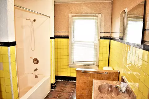 705 E Main St, Milan, MI 48160 photo 14