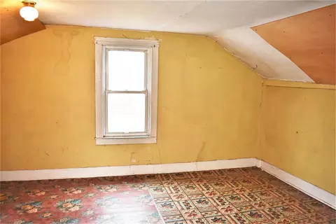 705 E Main St, Milan, MI 48160 photo 17