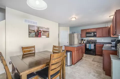 8424 Walnut Hl, Dexter, MI 48130 photo 18