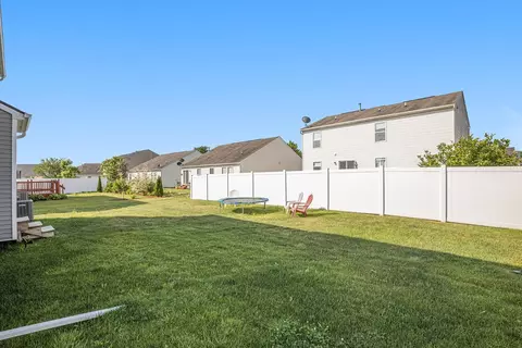 8424 Walnut Hl, Dexter, MI 48130 photo 6