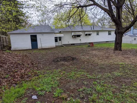 1048 Winifred, Jackson, MI 49202 photo 3