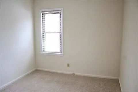 135 Cherokee Cres, Jackson, MI 49203 photo 25