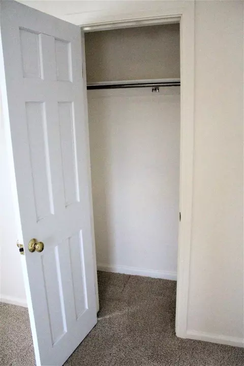 135 Cherokee Cres, Jackson, MI 49203 photo 26