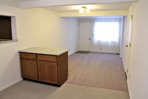 135 Cherokee Cres, Jackson, MI 49203 photo 14